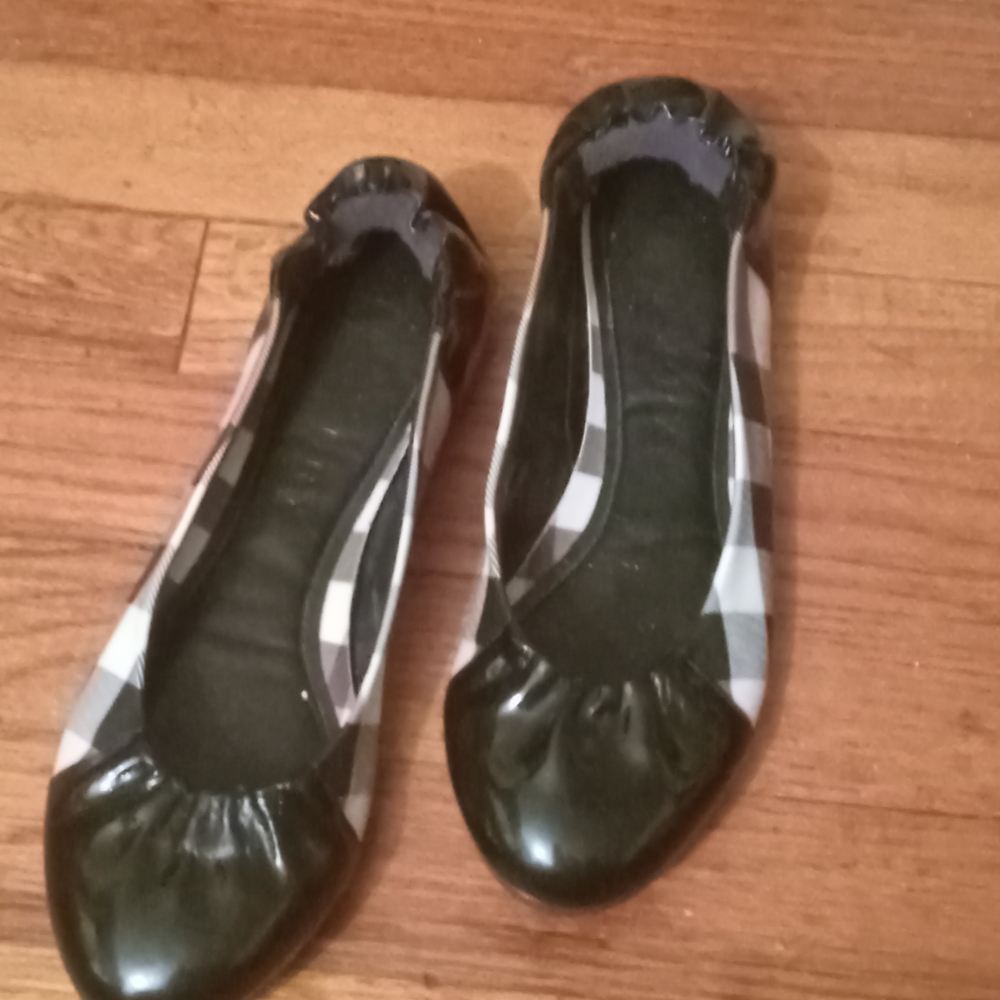 Burberry Black and Tan Flats with Elastic Gathering